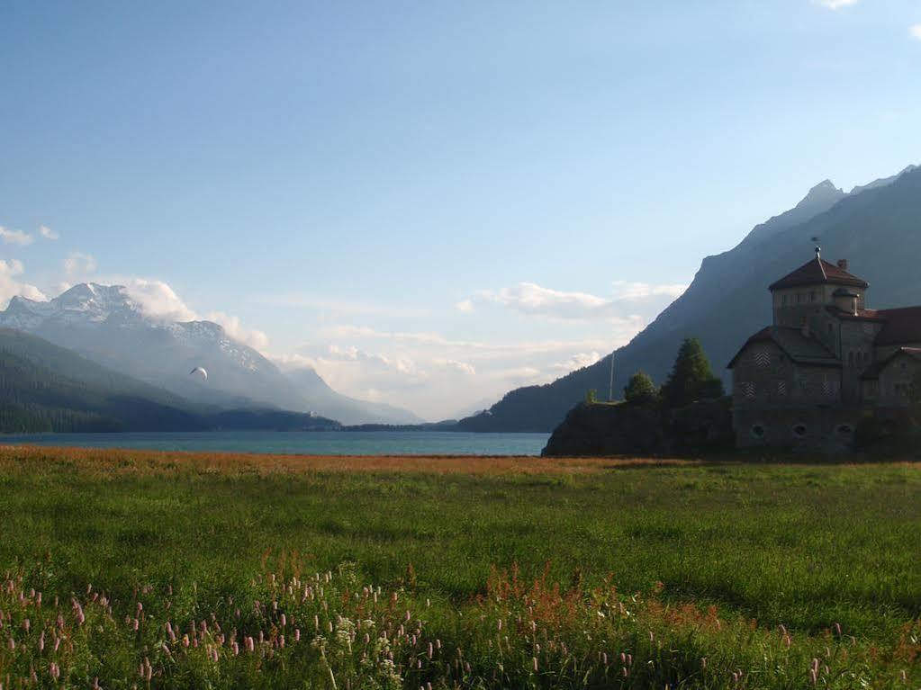 Conrad'S Mountain Lodge Силваплана Екстериор снимка